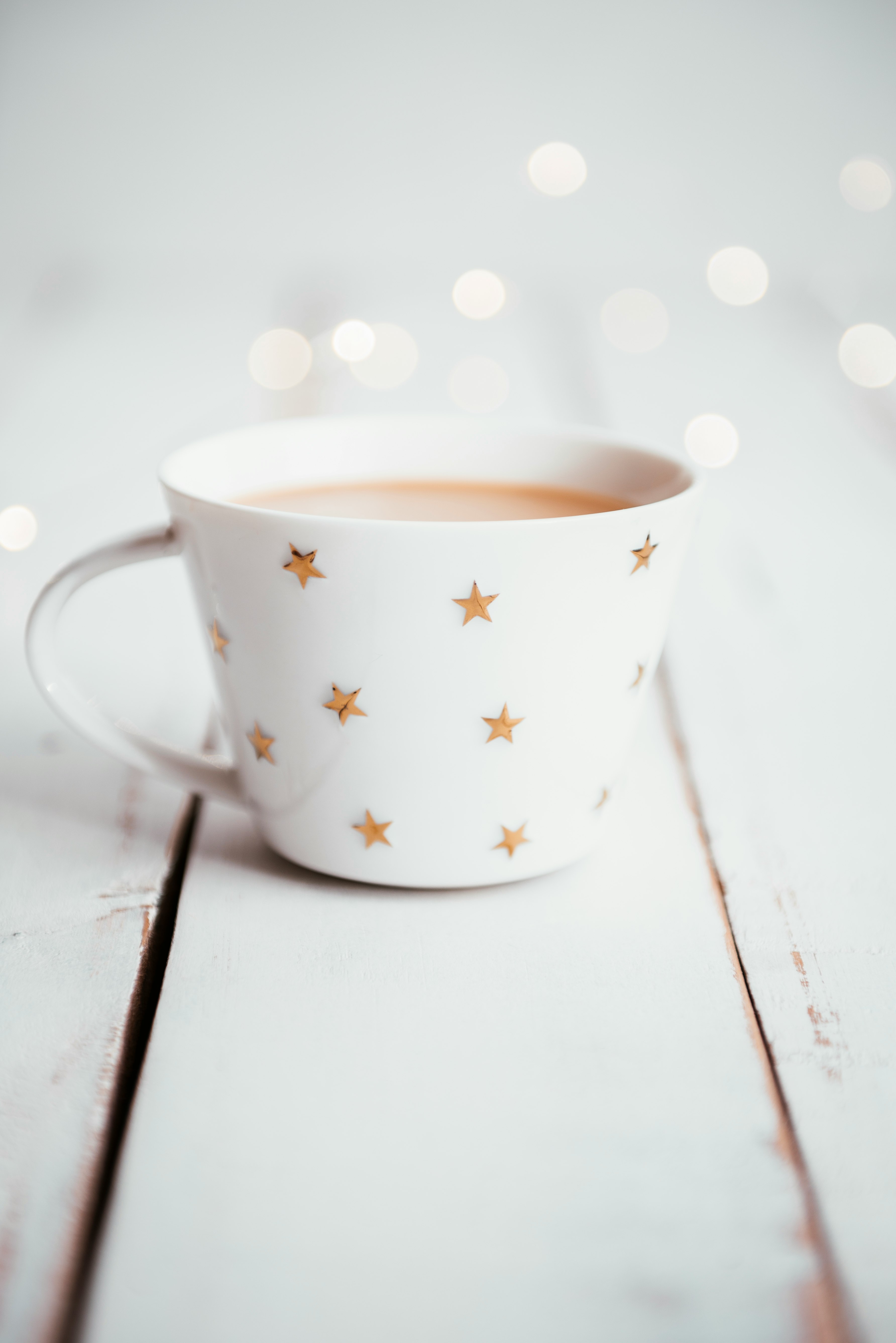 white ceramic mug